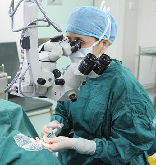 矫正近视，ICL人工晶体植入手术有哪些优势?