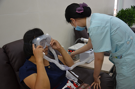 缓解干眼症的症状有哪些方法？